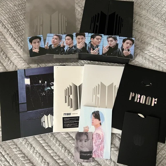 Official BTS Proof Album - Jimin post card & Yoongi photocard - Picture 1 of 5